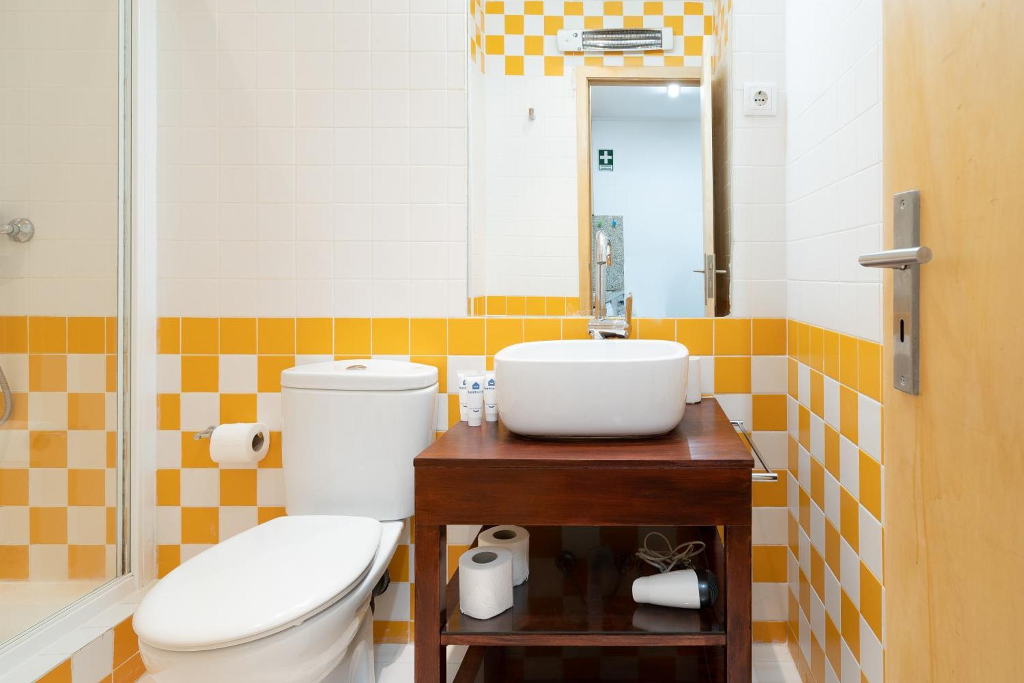 Host Wise - Modern Studios With Terrace - Walk Everywhere Porto Cameră foto