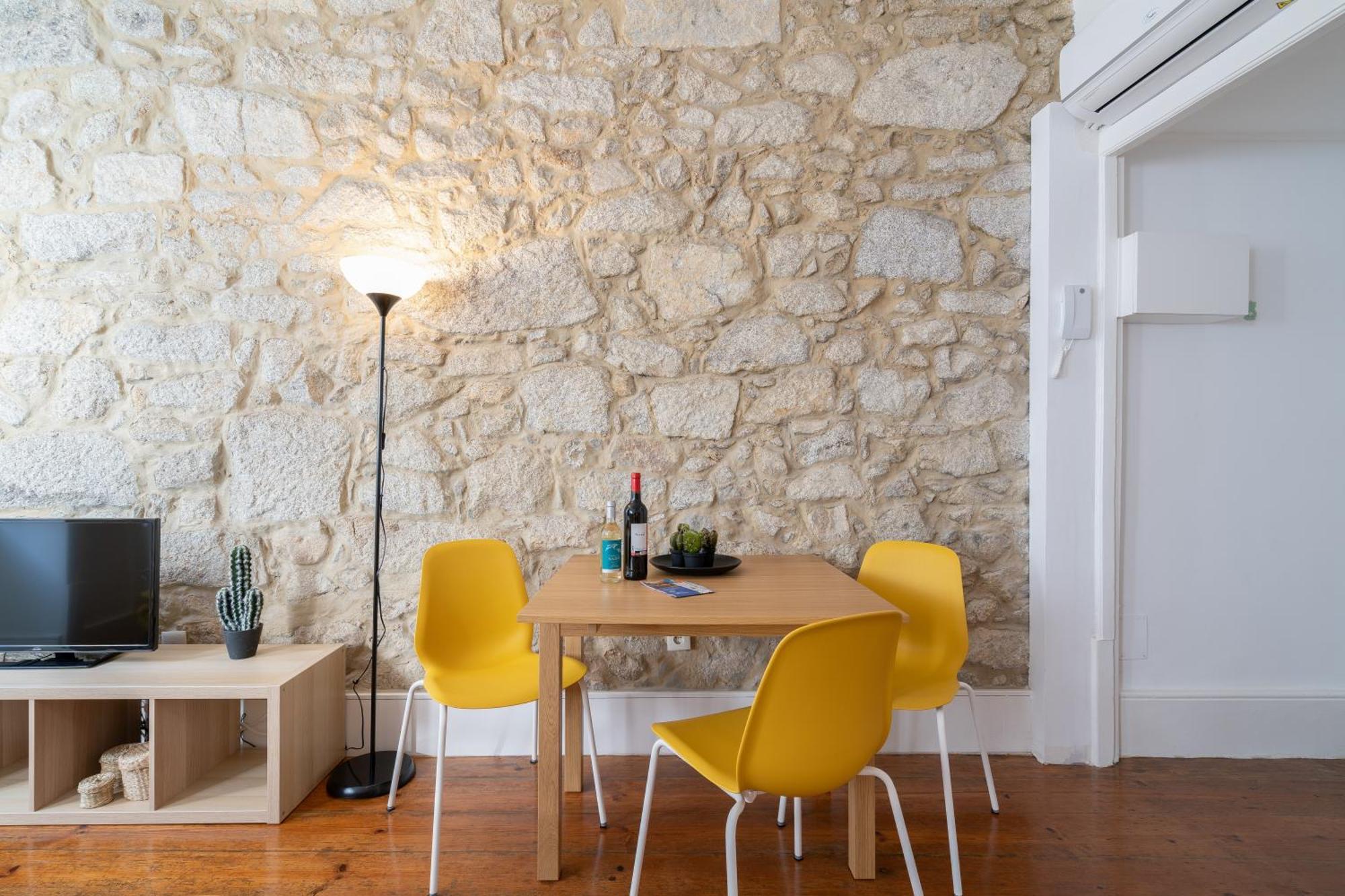 Host Wise - Modern Studios With Terrace - Walk Everywhere Porto Cameră foto
